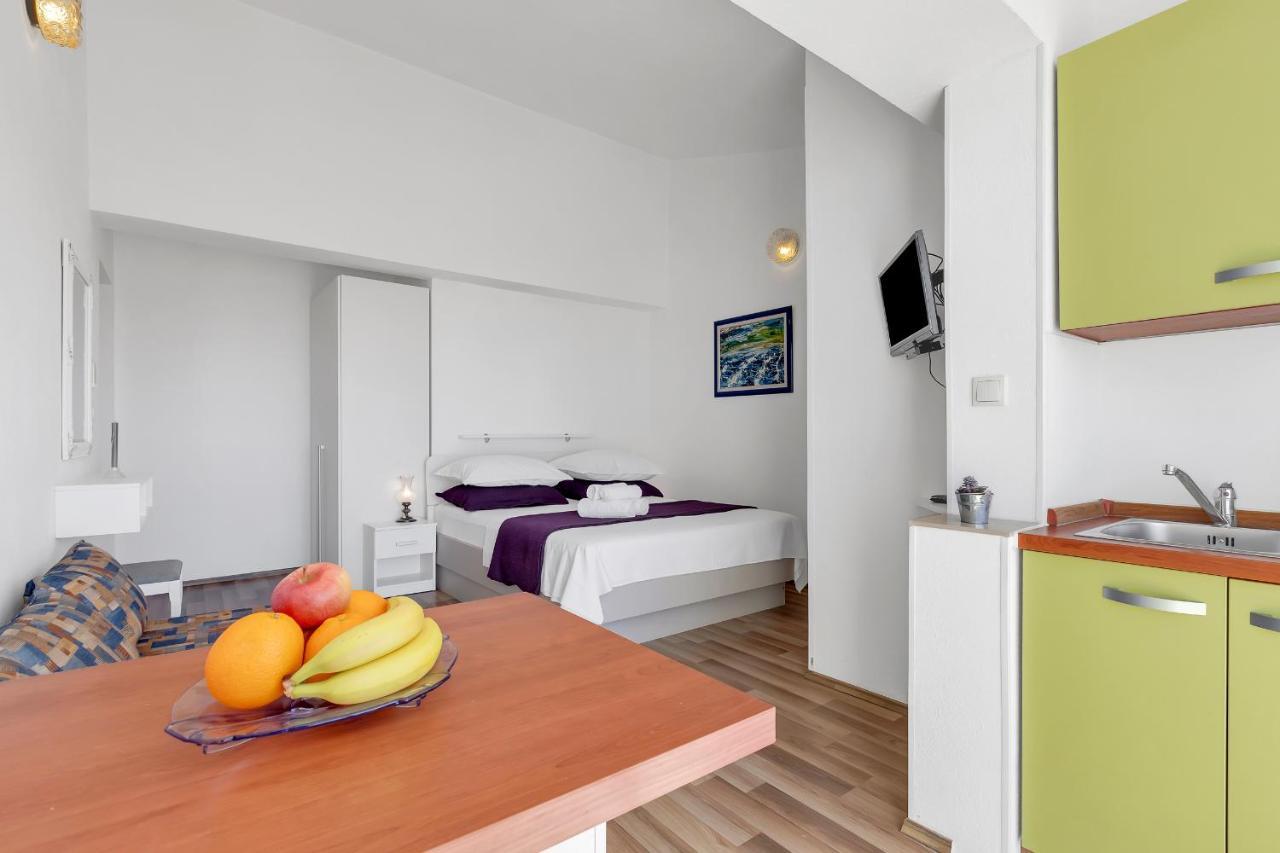 Apartmani Verica Tucepi Bagian luar foto