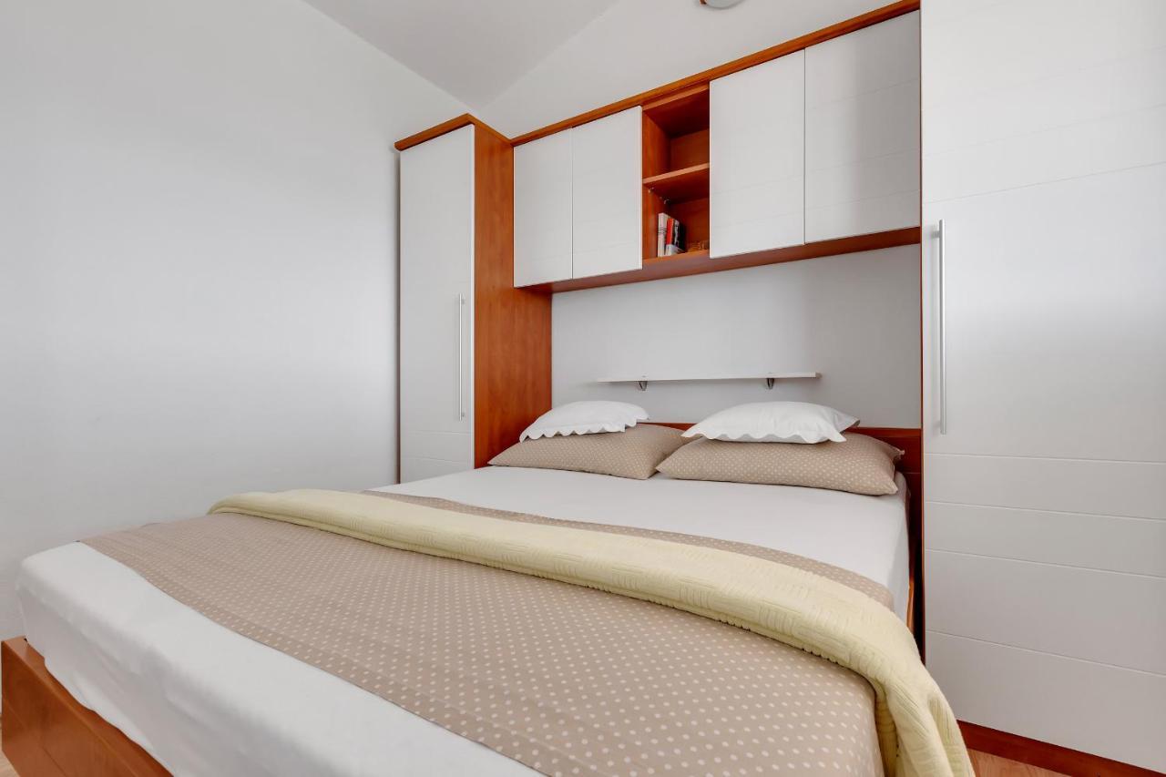 Apartmani Verica Tucepi Bagian luar foto