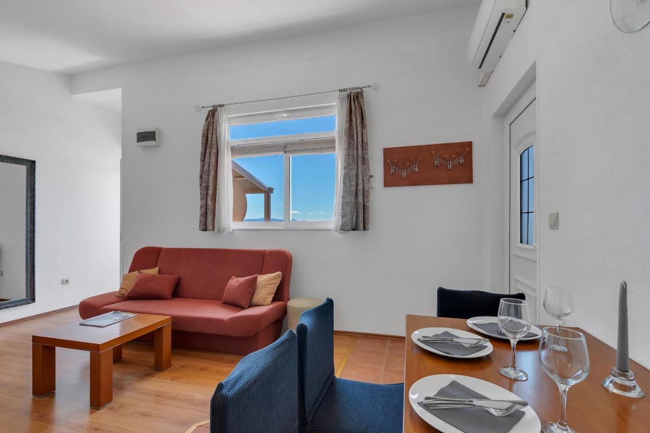 Apartmani Verica Tucepi Bagian luar foto