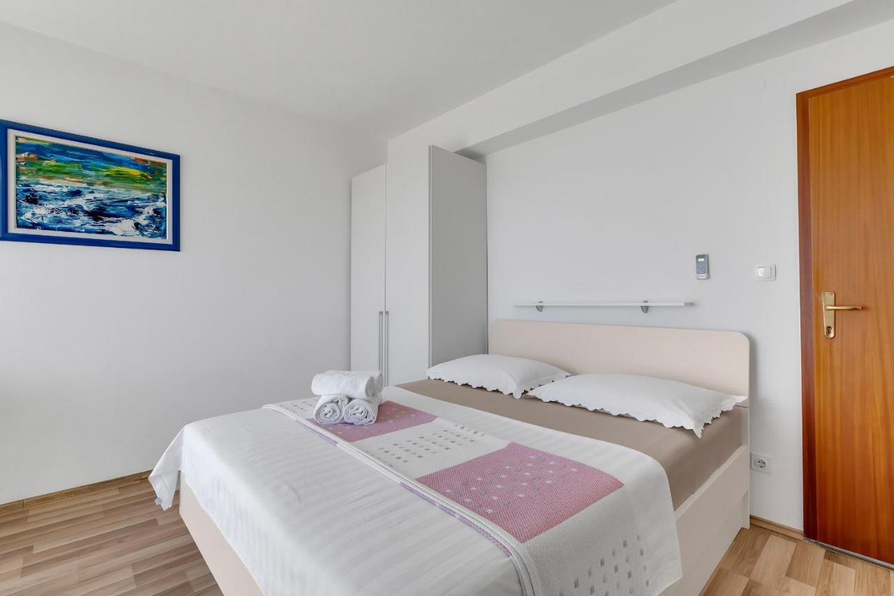 Apartmani Verica Tucepi Bagian luar foto
