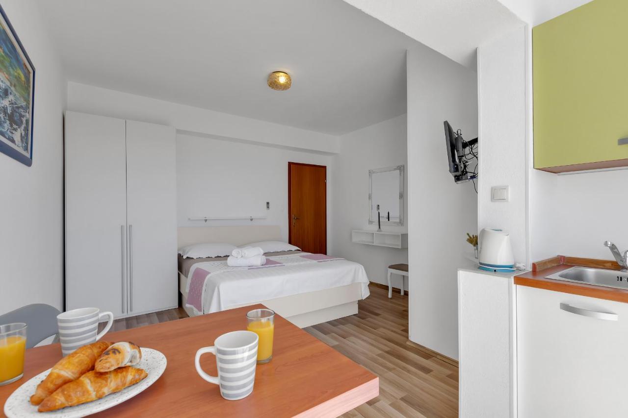 Apartmani Verica Tucepi Bagian luar foto