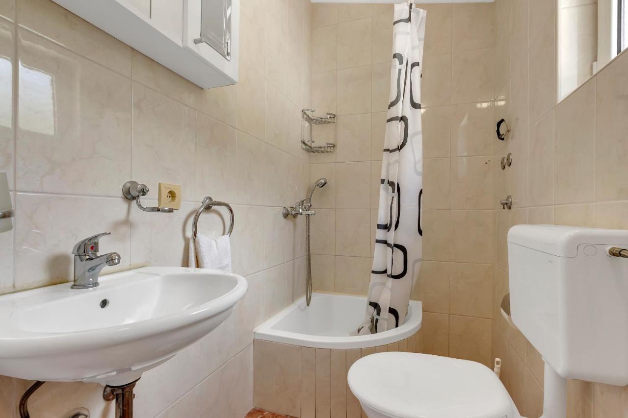 Apartmani Verica Tucepi Bagian luar foto